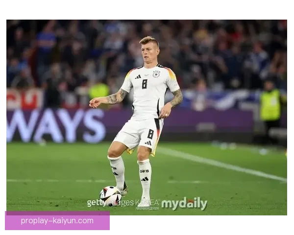 克罗斯中场价值持续提升，展现强大球场统治力与稳定表现