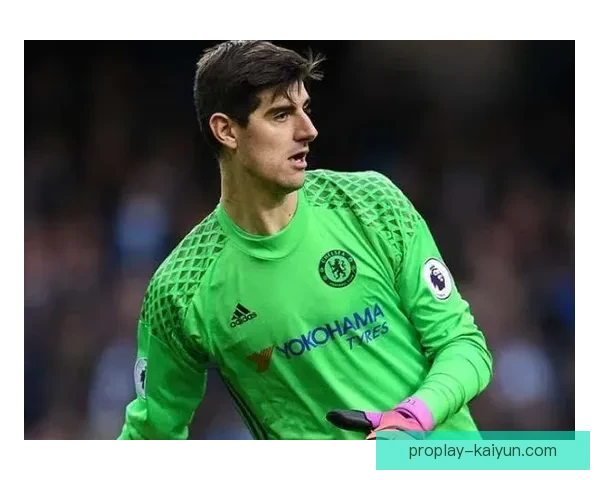 库尔图瓦本赛季零封纪录分析：状态回暖，防守表现稳健